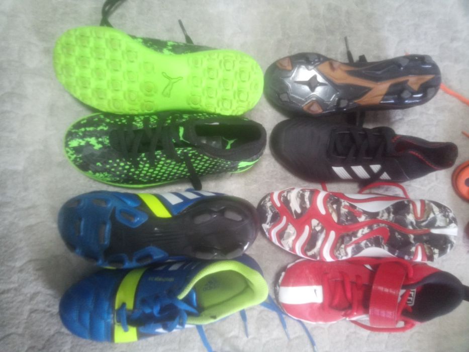 Детски бутонки Адидас 29,32 и 33  номер