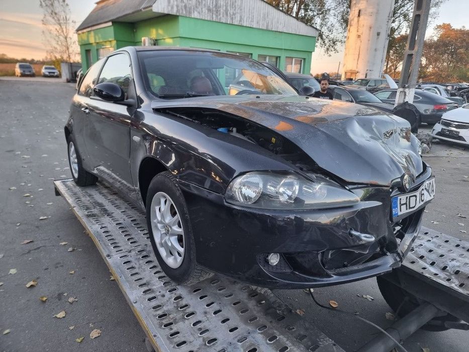 punte fata spate cadru motor carenaj stanga dreapta fata spate motoras macara geam planetara Alfa Romeo  147 motor 1.9JTD dezmembrez