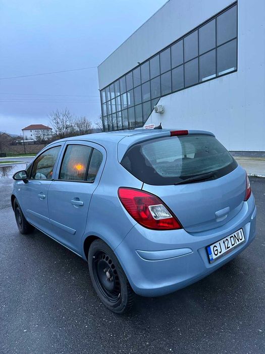 Opel Corsa D 2008 1.2