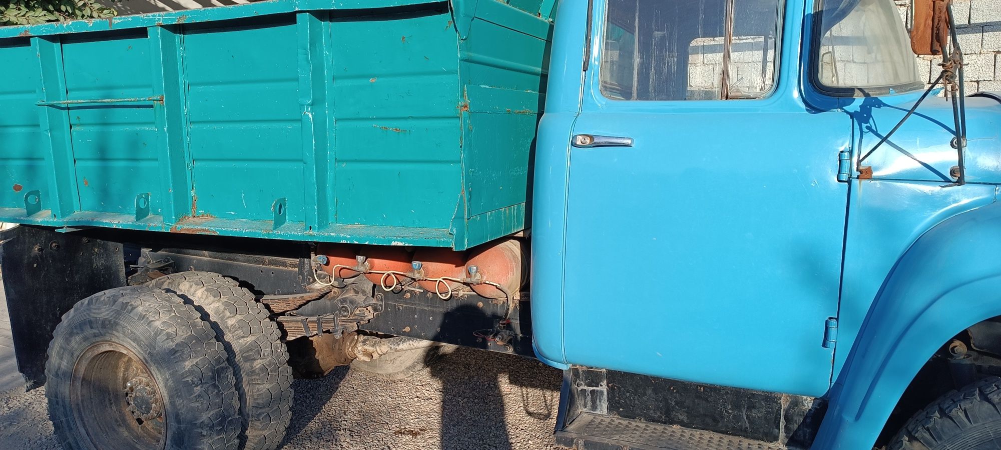 Zil sotiladi qiziqqanlar tek qililar mator va kuzv yangi