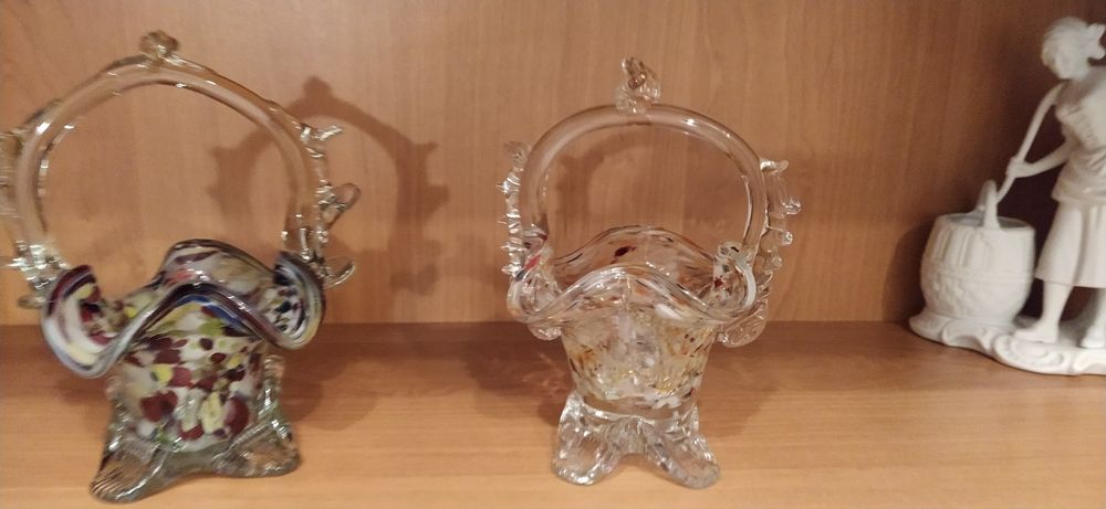 Vând coșulețe bibelou din sticla