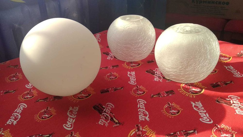 Два новых плафона для светильника