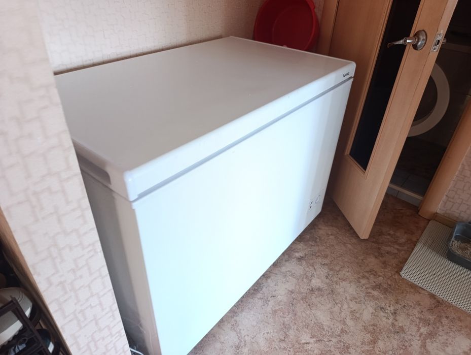 Продам морозилку