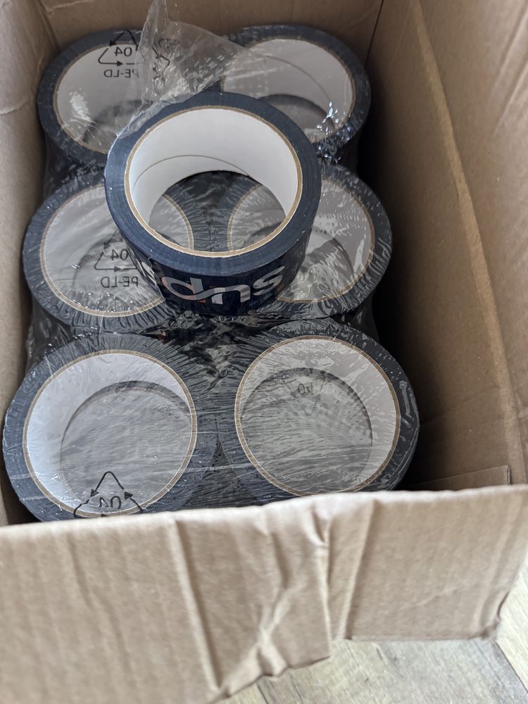 Продавам канцеларско тиксо