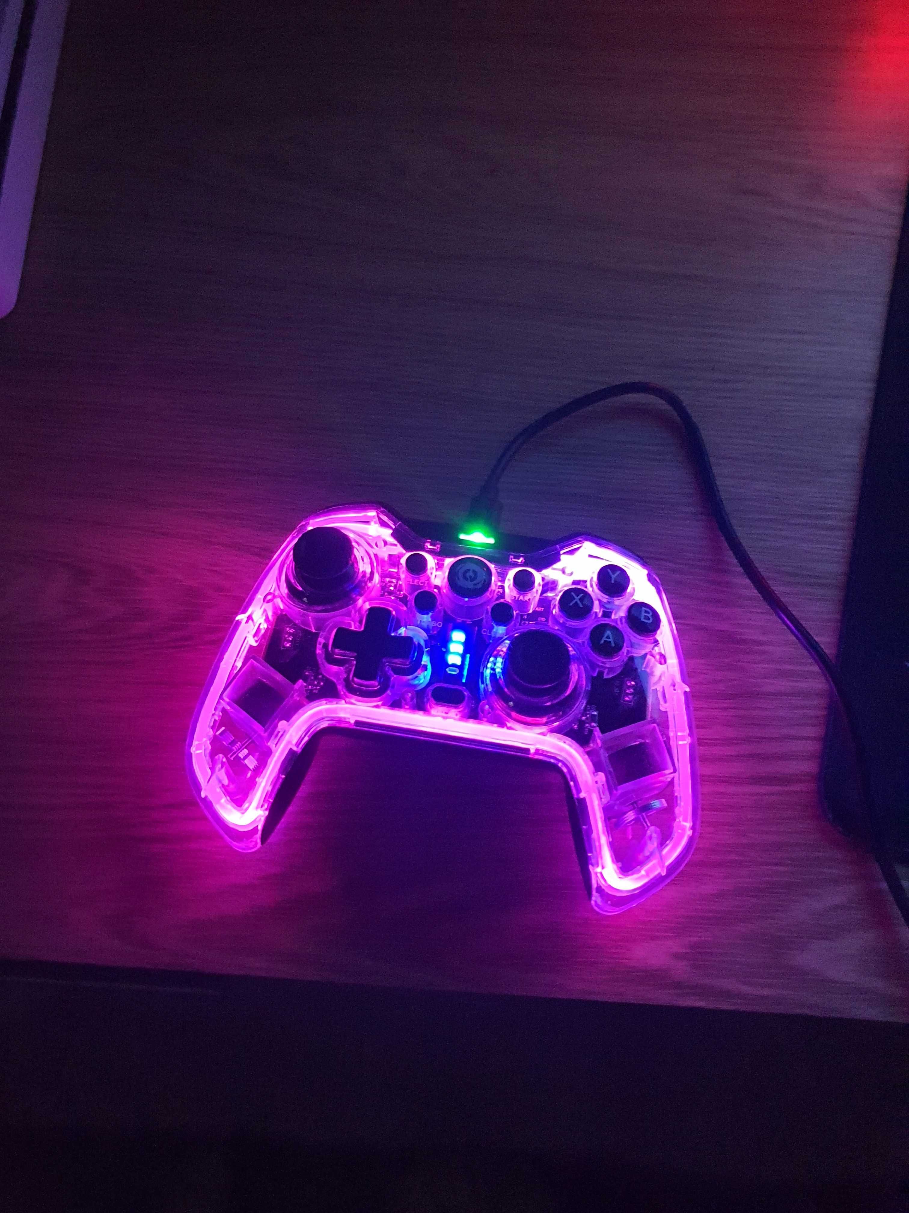USB жичен геймпад за PC и Android