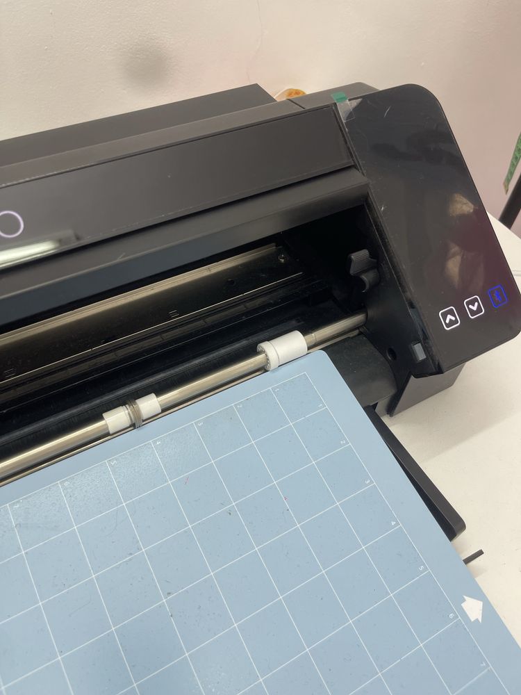 Режущий плоттер Silhouette Cameo 4
