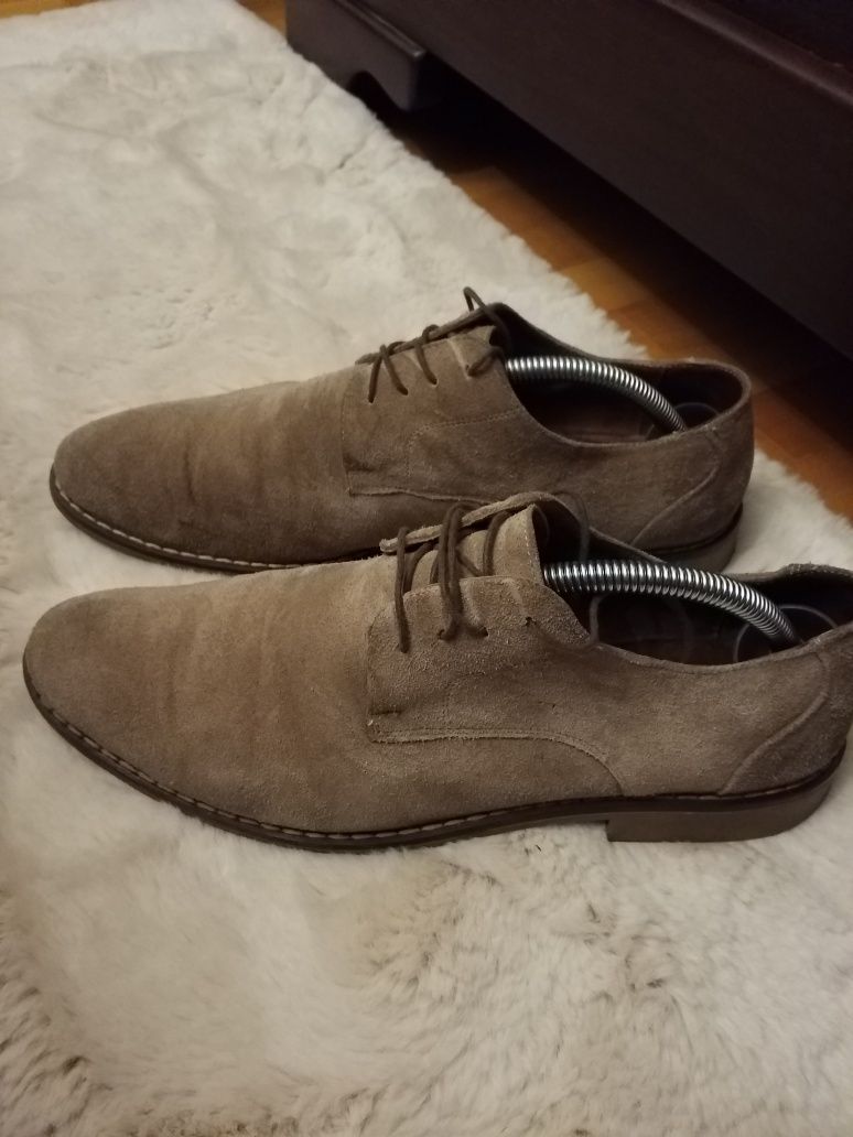 Pantofi piele naturală mărime 41.  Impecabili. Transport gratuit