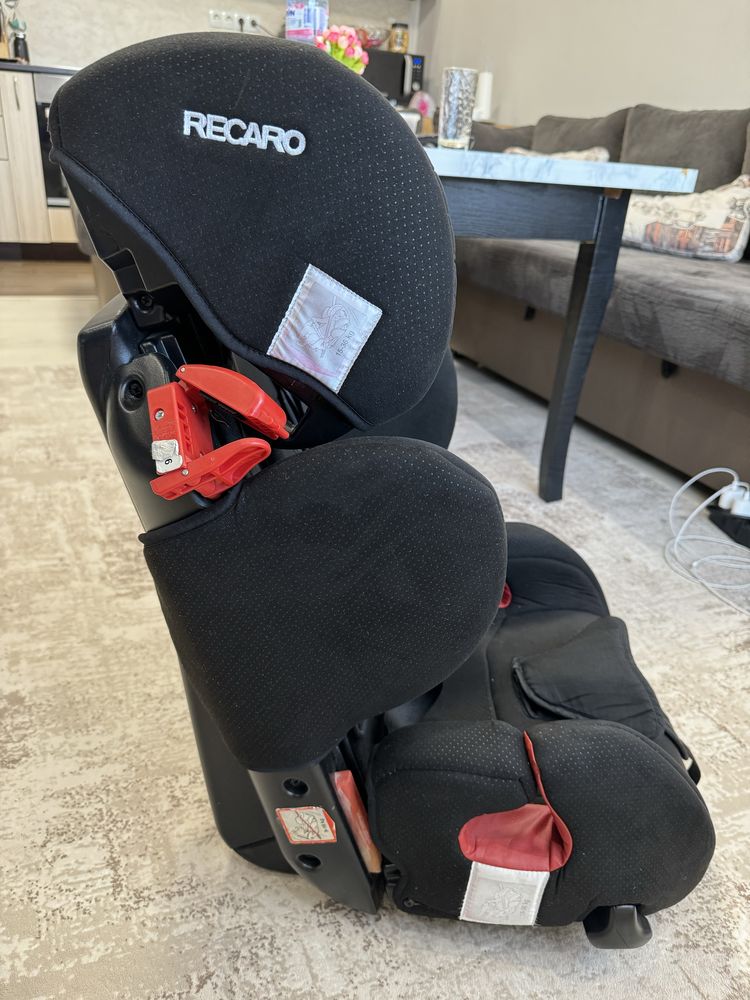 Детско столче за кола Recaro
