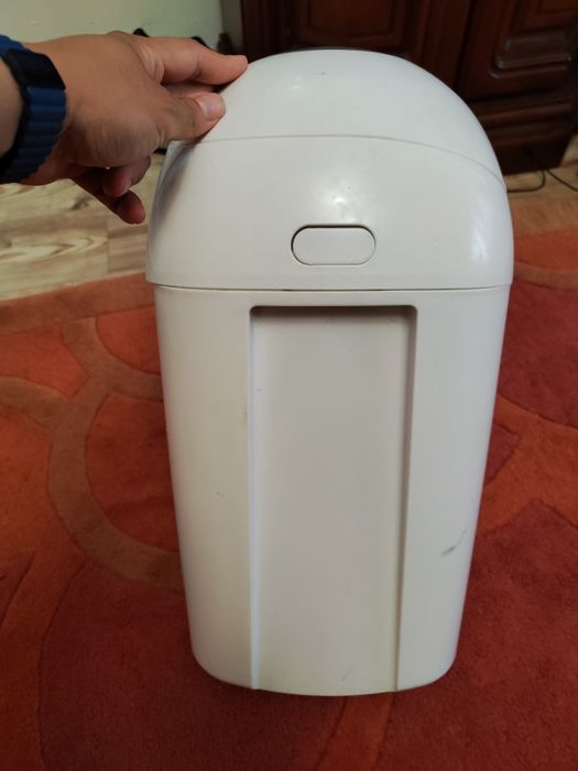 Кош за памперси/пелени Tommee Tippee