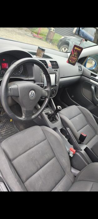 Volkswagen Golf 5 Benzina