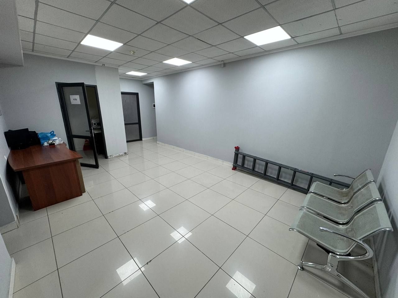 Помкщение 200 м2 для фармацевтов, косметологов, склад по ул.Мукимий