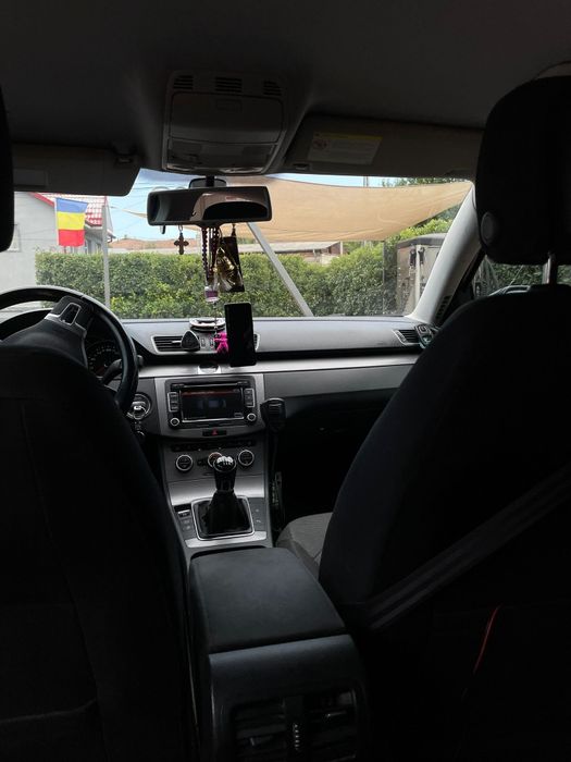 Vand sau schimb Vw Passat cu orice tip de mașină hibrida