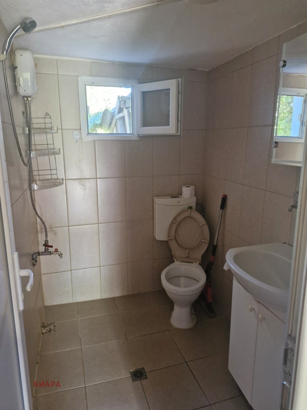 Къща в Варна, област-с.Приселци площ 86 цена 65000