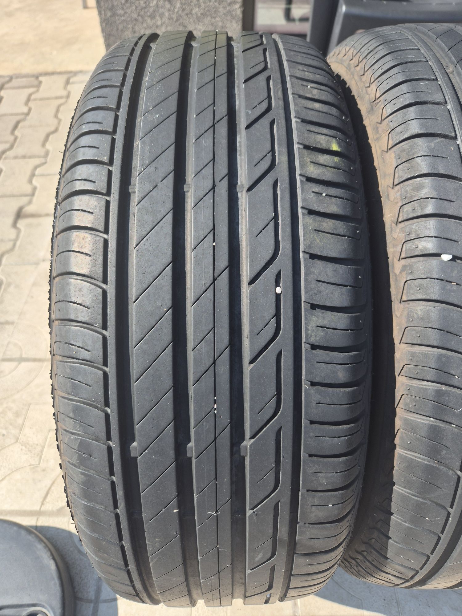 2бр.летни гуми 215/55/17 94V Bridgestone Turanza