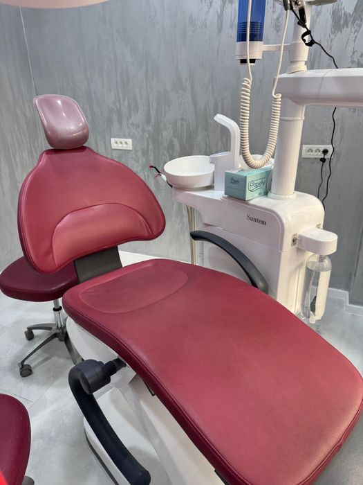 Unit dentar SUNTEM ST-D560