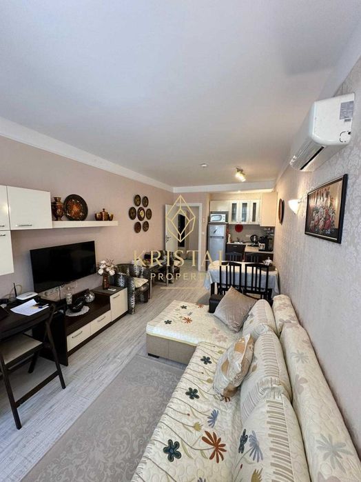 Продава се Двустаен апартамент в к.к. Слънчев бряг - 64 кв.м за 1625 €/кв.м - Снимка #3