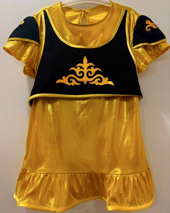 Оригинальное нарядное платье 4000т