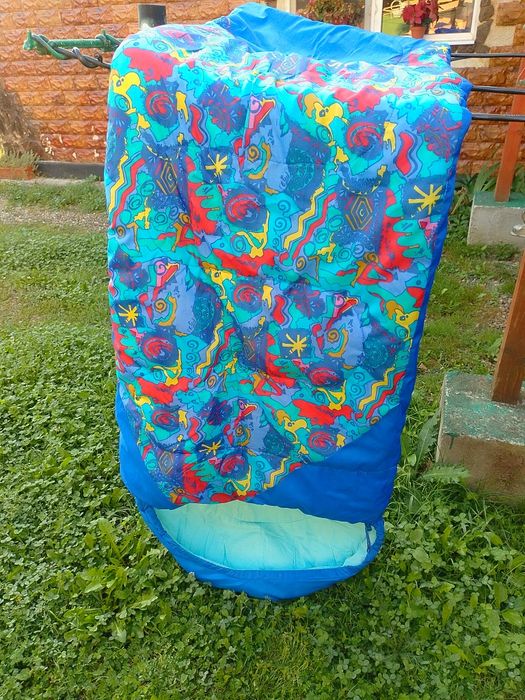 Vând sacii de dormit la ofertă