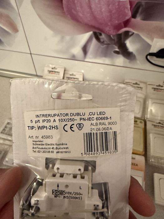 Intrerupatoare simple si duble+prize