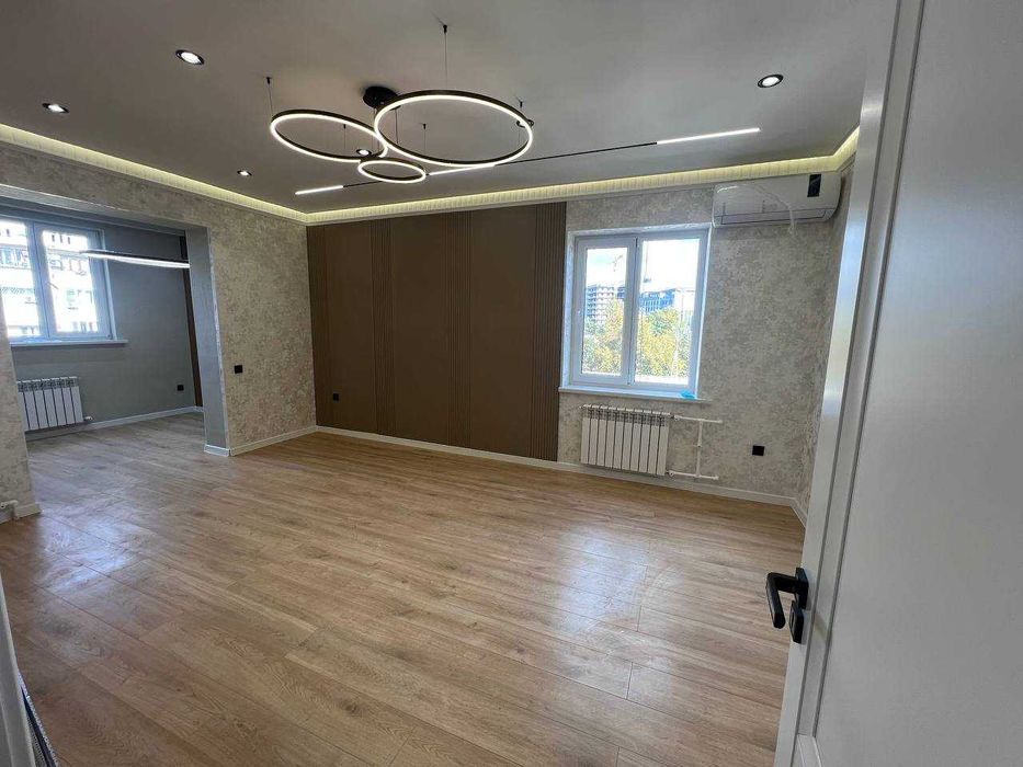 Продаётся 2-х квартира в Яккасарае. Бобур парк Аския рынок, базар. ОАЭ