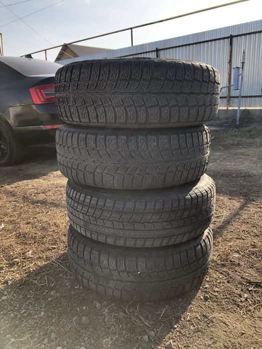 Зимняя резина р15