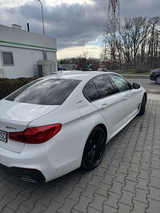 Bmw 530E Plug-in Hybrid / Pachet M / Harman Kardon