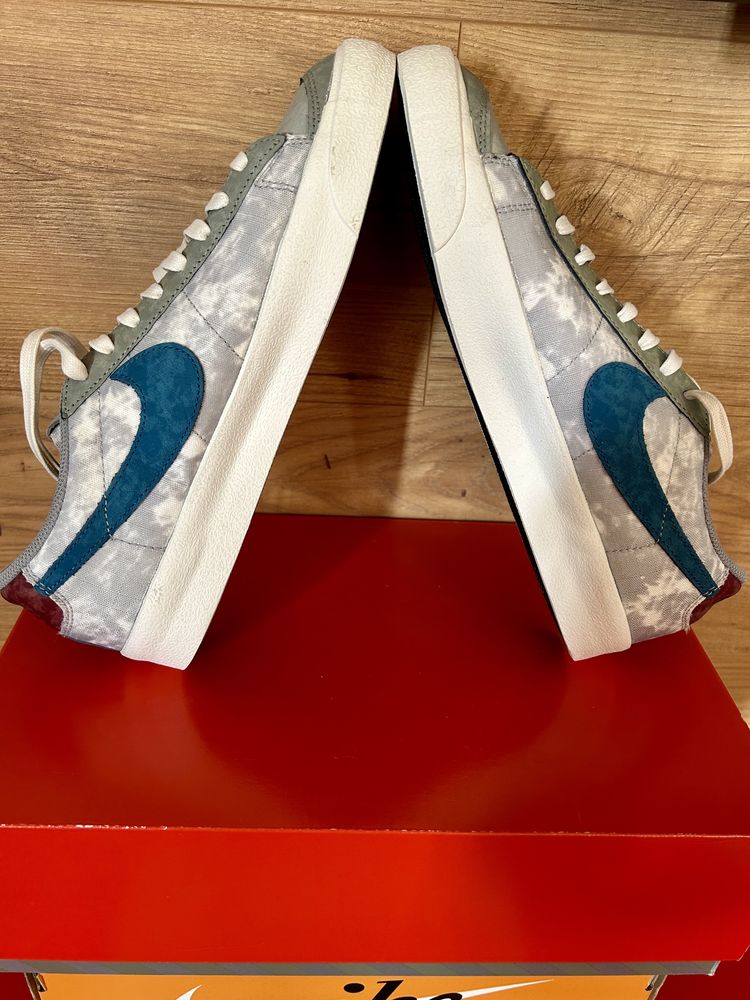 Nike Blazer Low 77 НОВИ маратонки 43