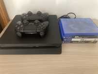 Продам ps4 Slim 1 TB. Два дуалшока, диски