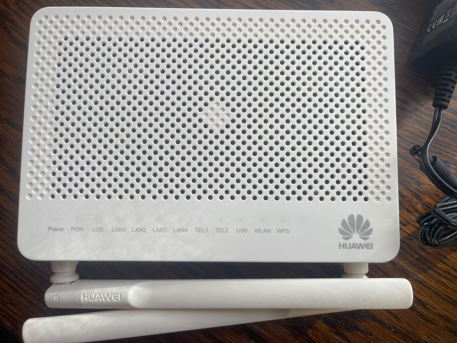 Оптичен рутер Huawei