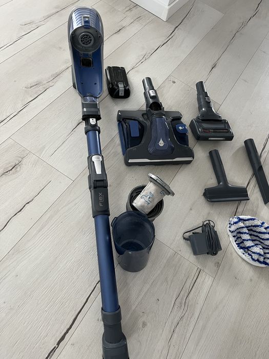 Aspirator de mana Rowenta X-Force Flex