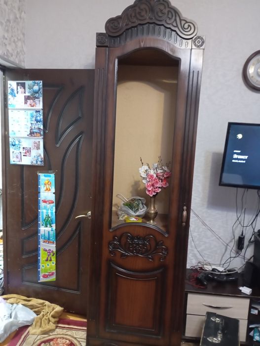 Продам шкаф срочно
