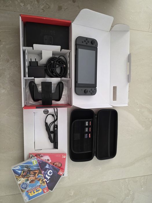 Nintendo Switch V2 aproape nou