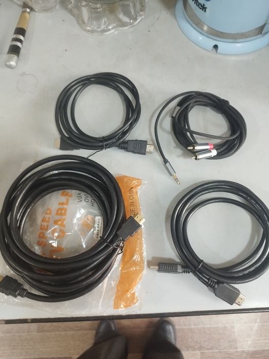 Продам кабели новые