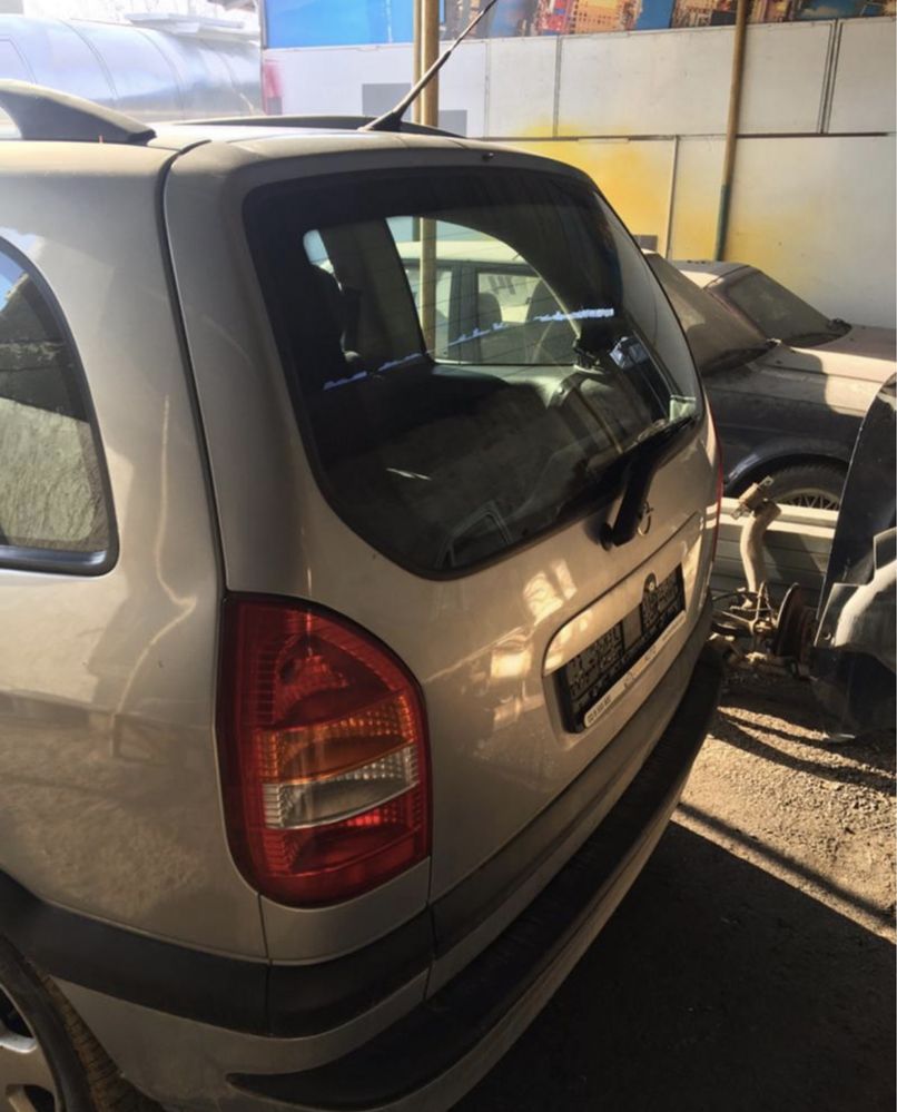 Opel zafira 1.8 на части