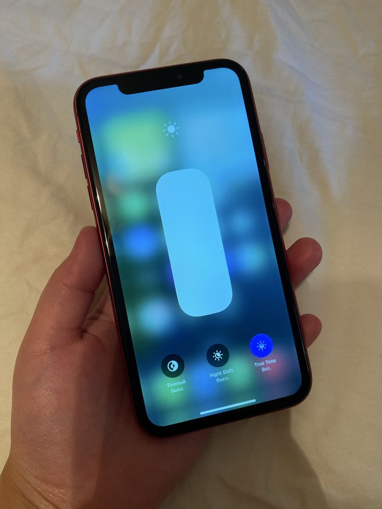 iPhone XR 256гб 78%Акб в идеале
