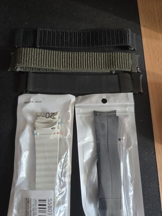 Samsung Galaxy Watch 5 pro + 5 каишки