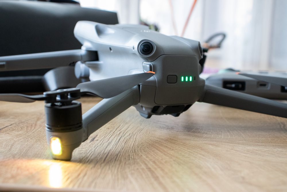 DJI Air 3 Fly More Combo