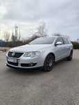 Volkswagen Passat B6 2008 2.0 diesel, cod motor CBAB de 140 de cai.

M