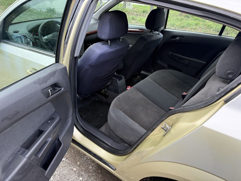 Opel astra H 1.6 105 cp