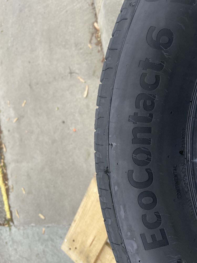 Anvelope  Vara 215/65R17 103V Continental Ecocontact 6