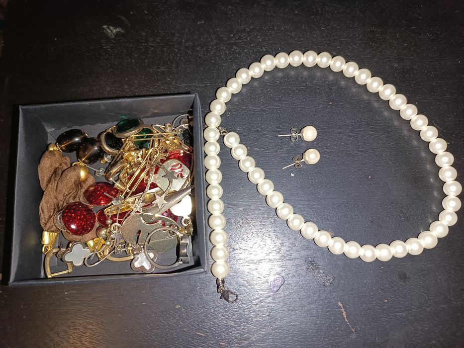 Бижутерия, серьги