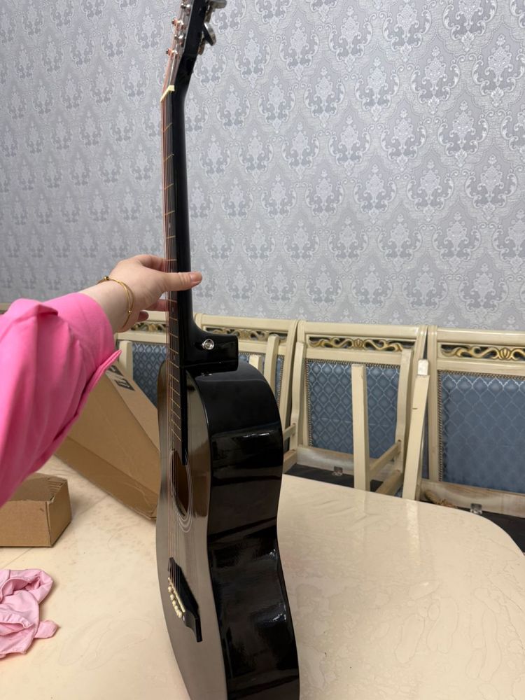 Гитара новый срочно