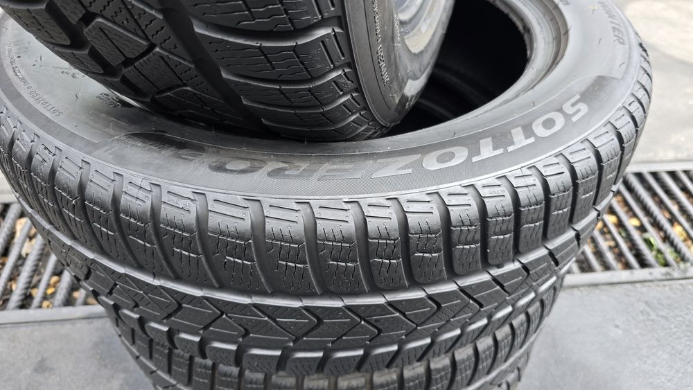 4 anvelope iarnă Pirelli 225/55/18 - 2022