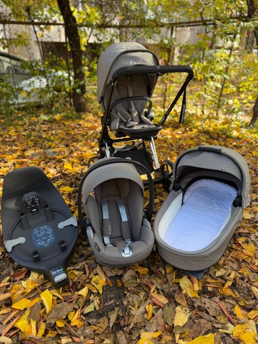 Cărucior Cybex-pachet complet