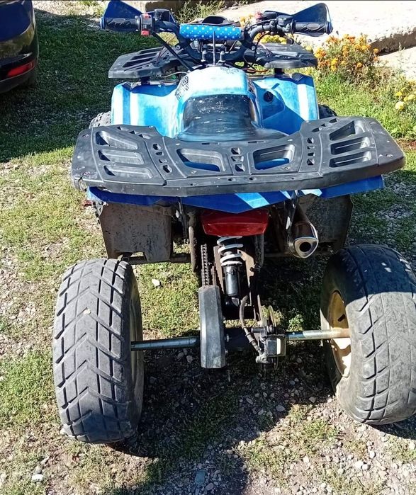 Vând ATV!și ToT ce se vede în poza... Mai multe detalii in privat!