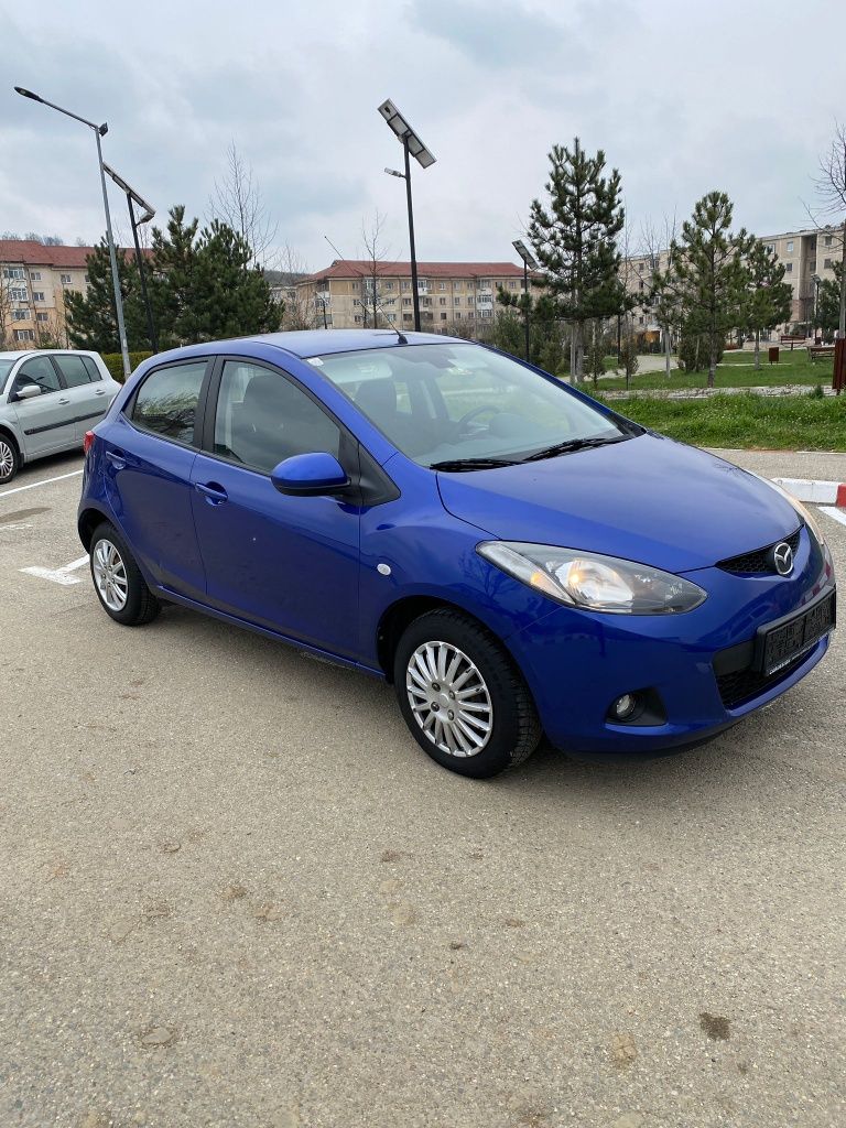 Mazda 2 benzina recent adus