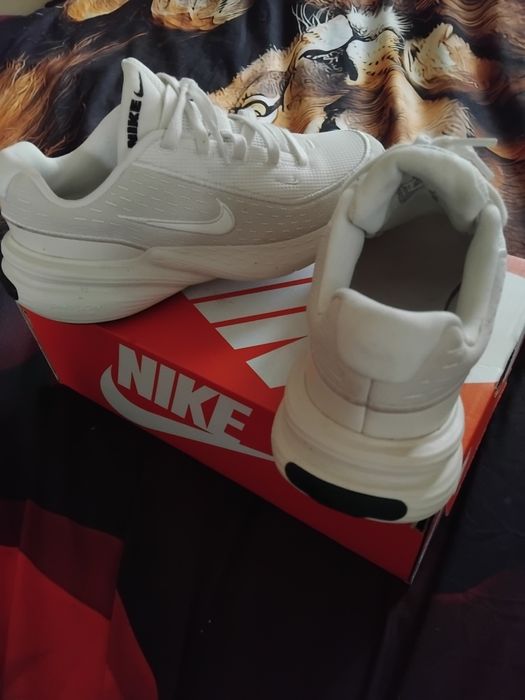 Чисто нови дамски Nike -38 1/2