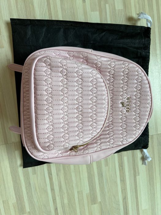 Рюкзак guess и Valentino