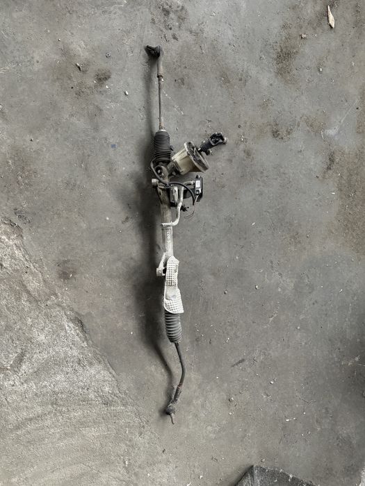 Caseta directie Renault Clio 3, an 2009 volan stanga