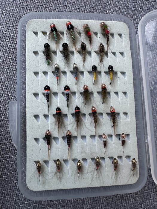 Vand cutie muste artificiale nimfe (pastrav/lipan)